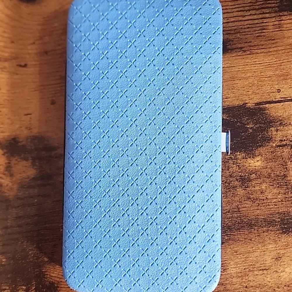 Blue and Silver Manicure Set FIRM PRICE IS $20